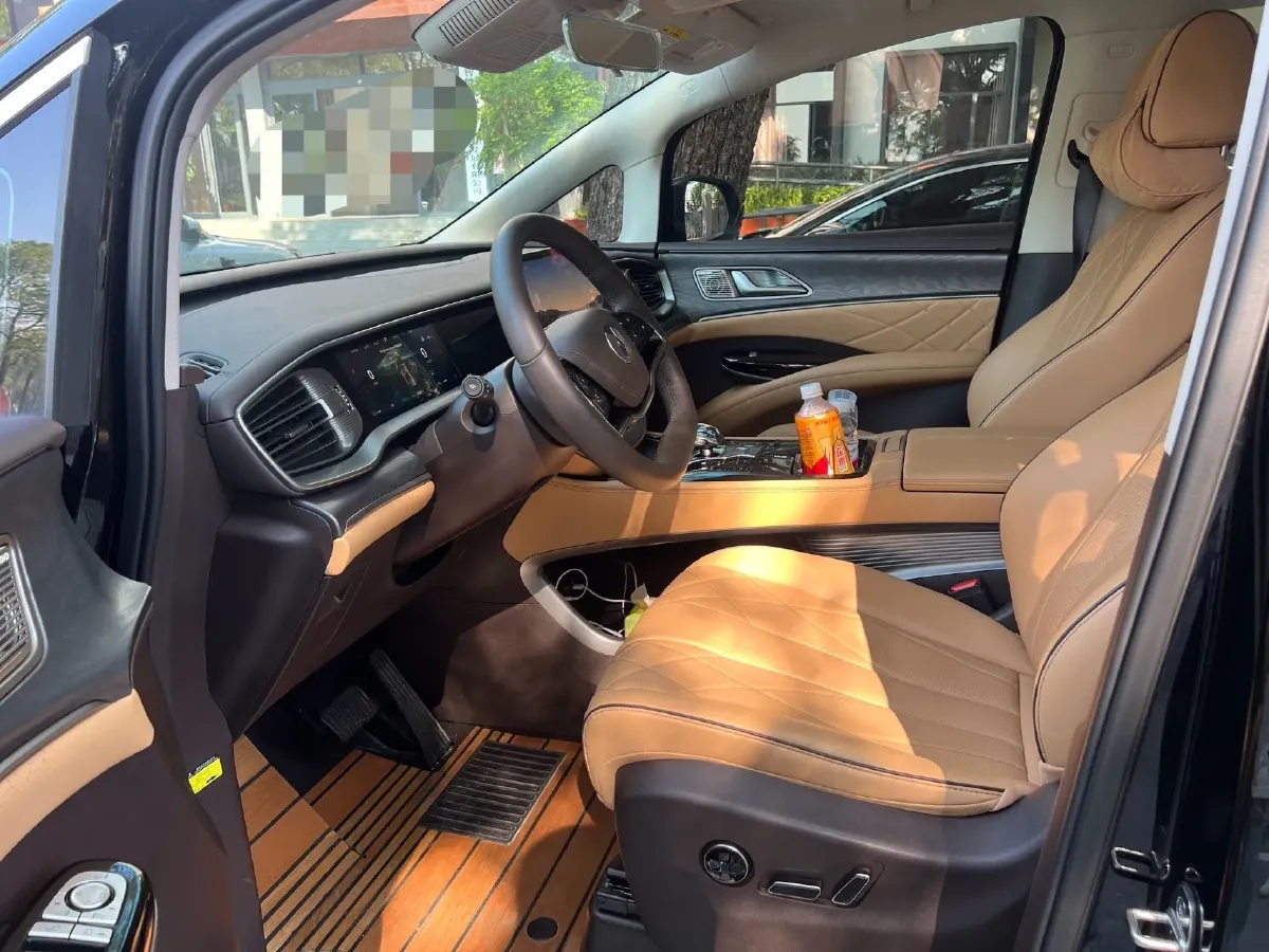 2024 Denza D9 1.5T 139HP L4 E-CVT PHEV 40KWH,autocango,china used car exporter,china ev exporter,chinese used car exporter,chinese used ev exporter