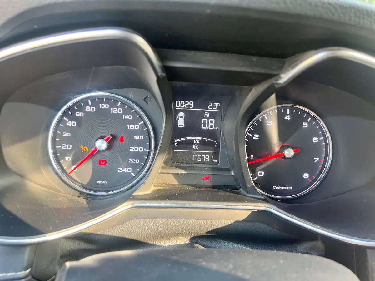 2019 MG MG6 1.5T 169HP L4 6MT,autocango,china used car exporter,china ev exporter,chinese used car exporter,chinese used ev exporter