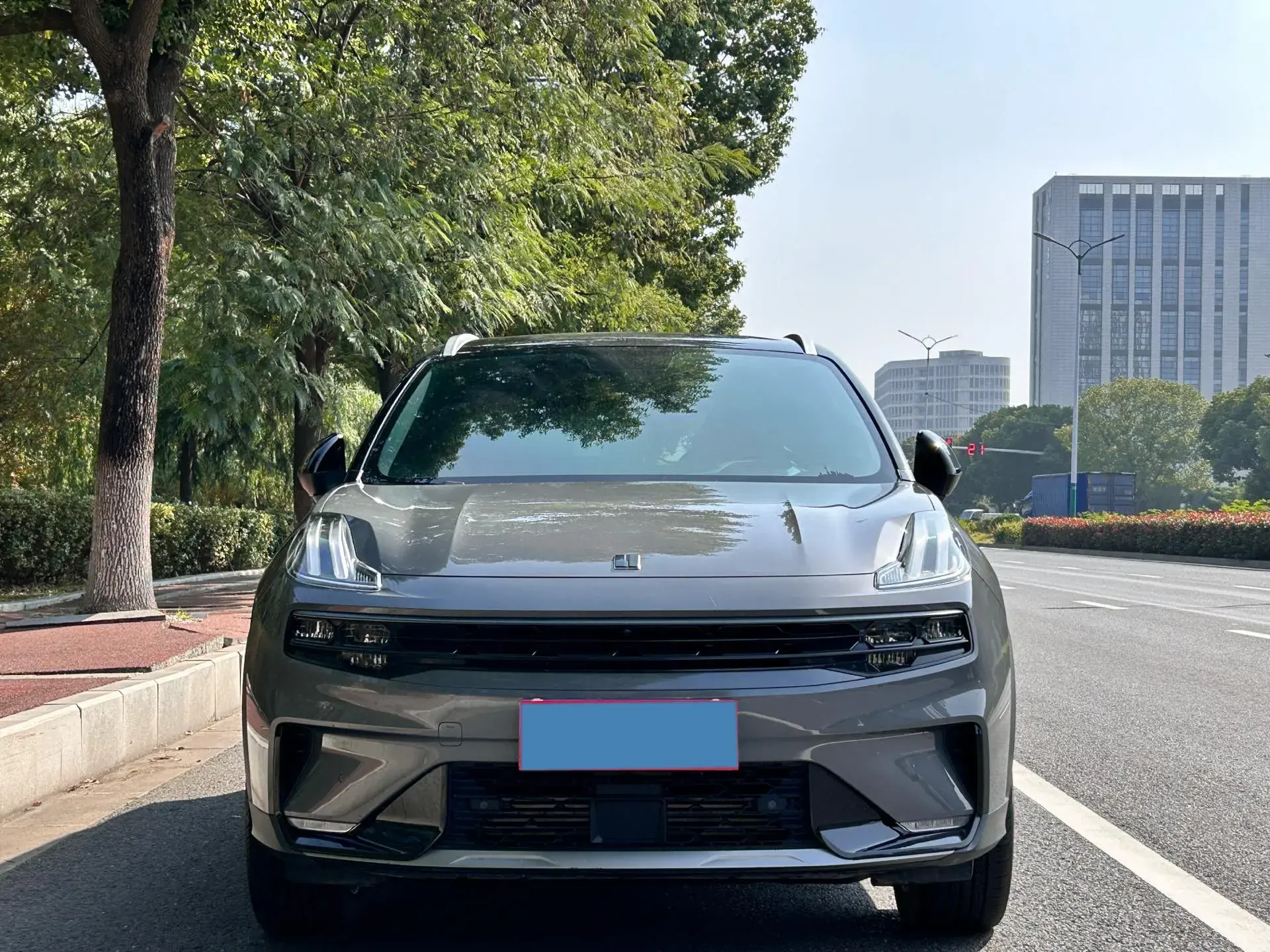 2020 LYNK&CO 06 thumbnail 2