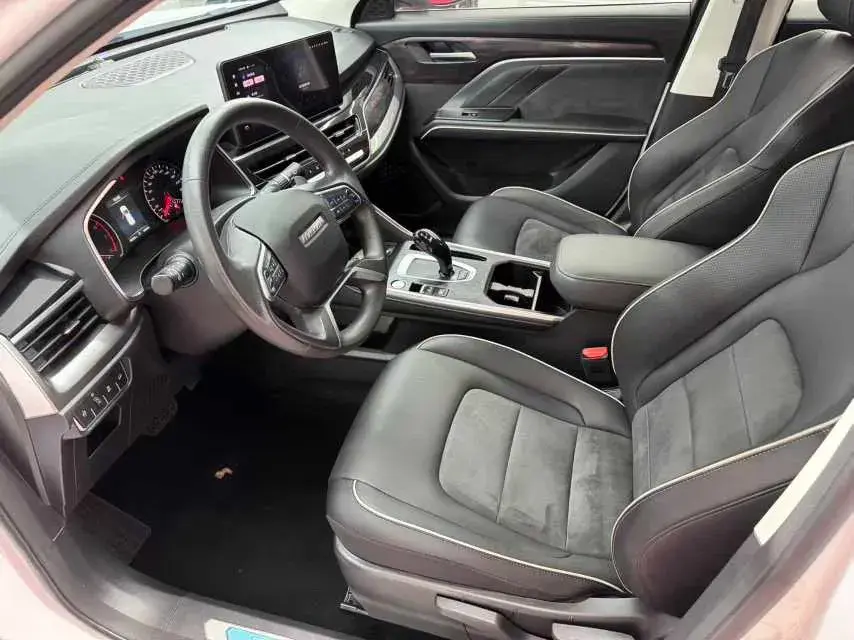 2023 HAVAL H6 thumbnail 4