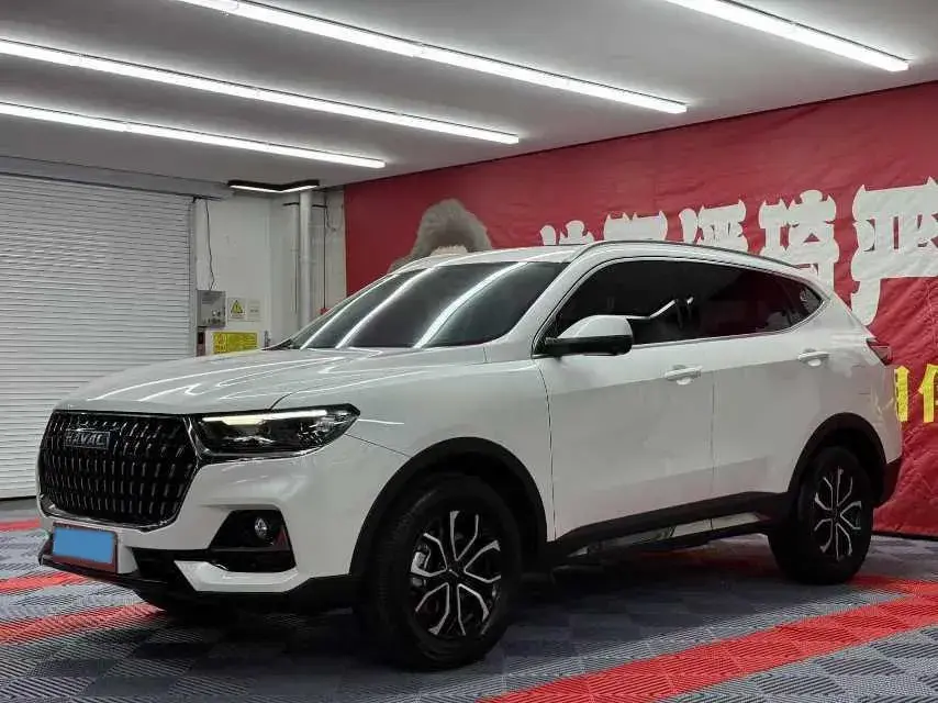 2023 HAVAL H6 view 1
