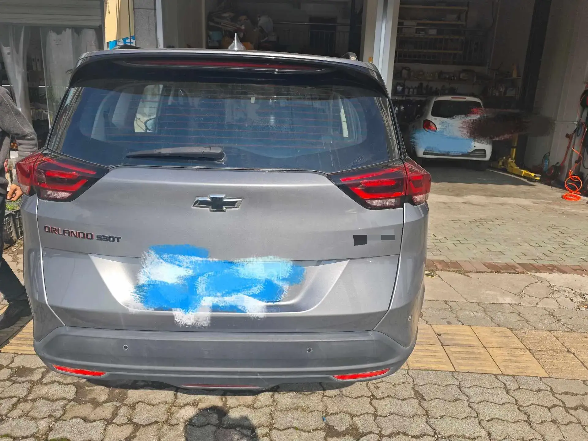 2019 CHEVROLET ORLANDO thumbnail 4