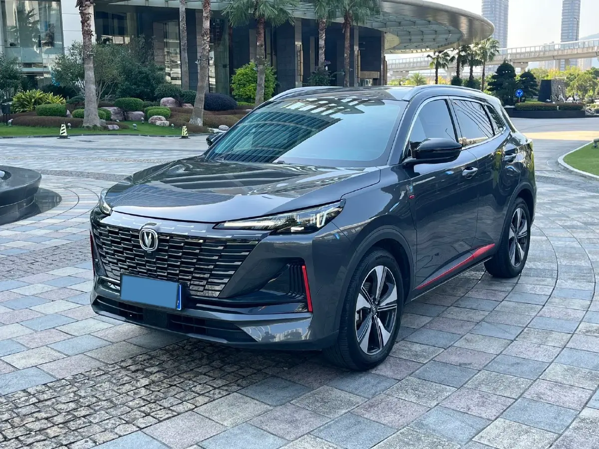 2022 ChangAn CS75 Plus 1.5T 178HP L4 6AT