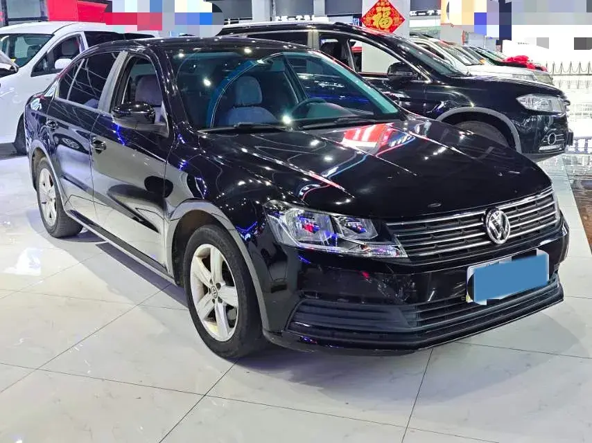 2017 VOLKSWAGEN LAVIDA thumbnail 2