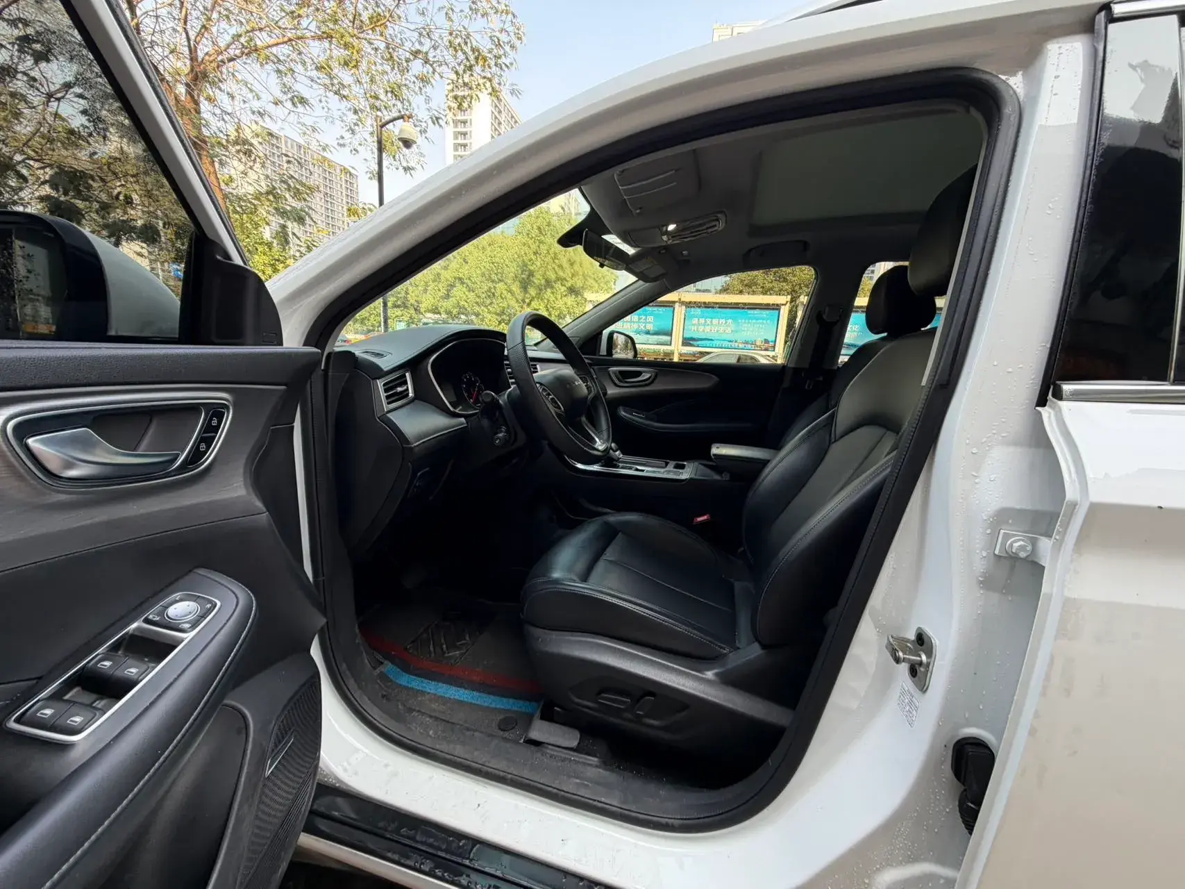 2020 ROEWE RX5 thumbnail 4