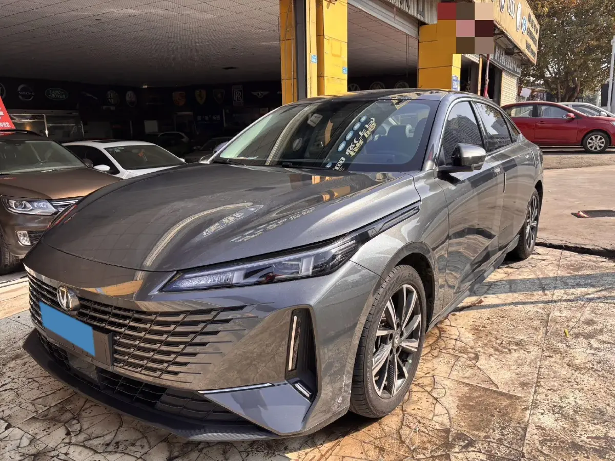 2023 ChangAn Lamore 1.5T 170HP L4 7DCT