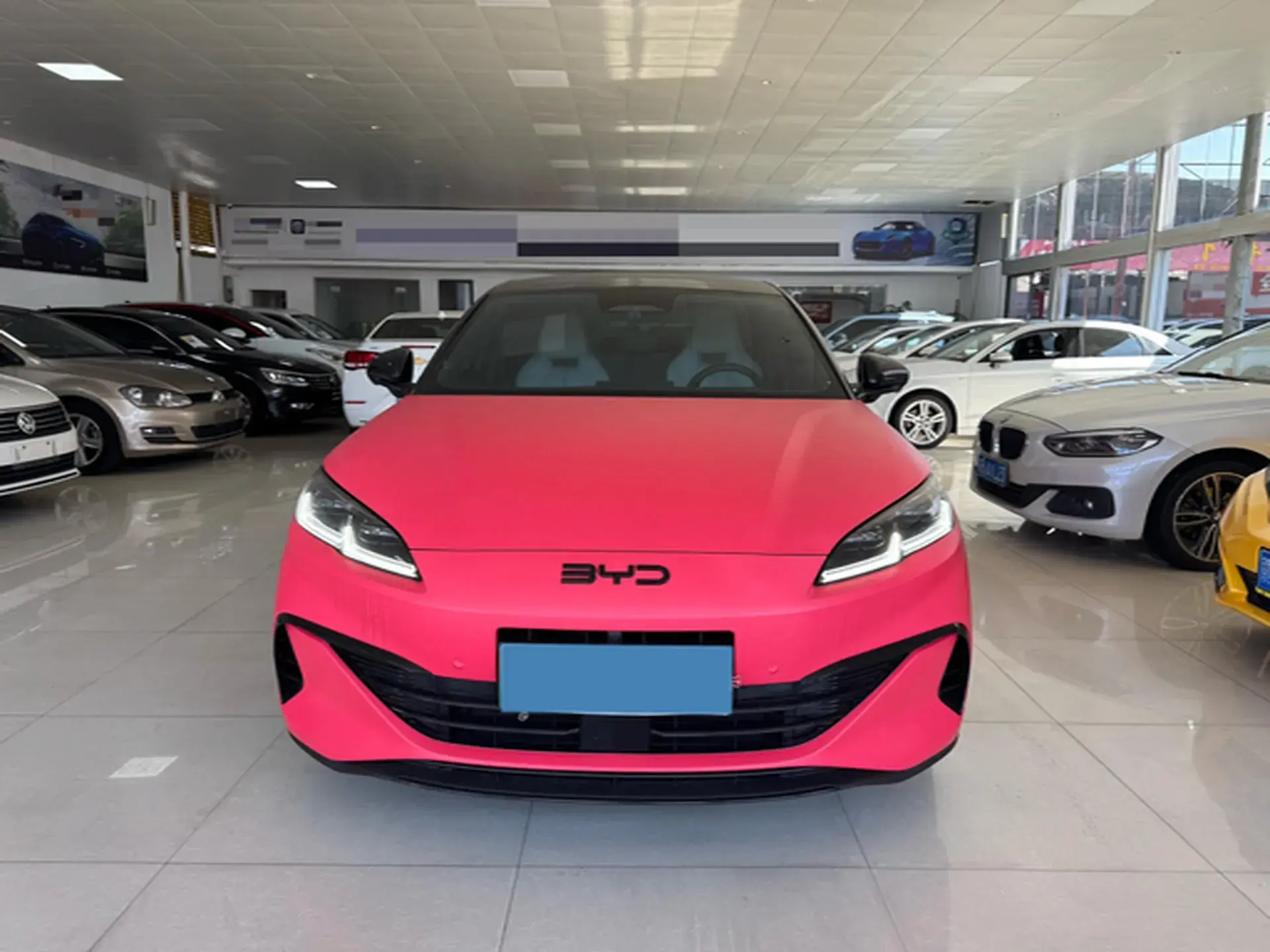 2025 BYD SEAL thumbnail 2