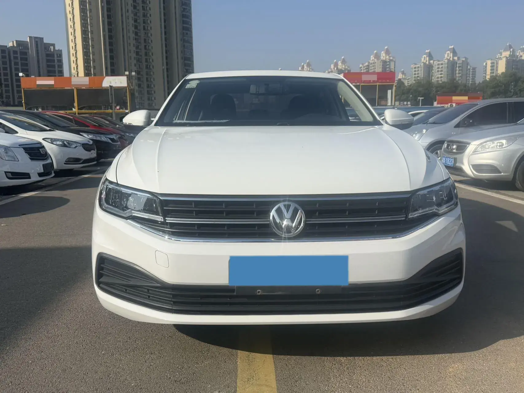 2019 VOLKSWAGEN BORA thumbnail 2