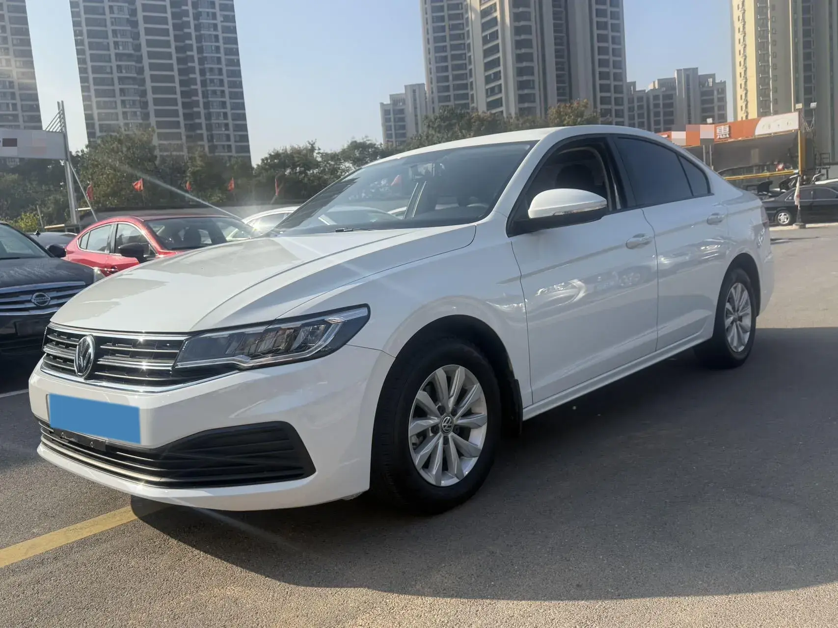 2019 VOLKSWAGEN BORA view 1