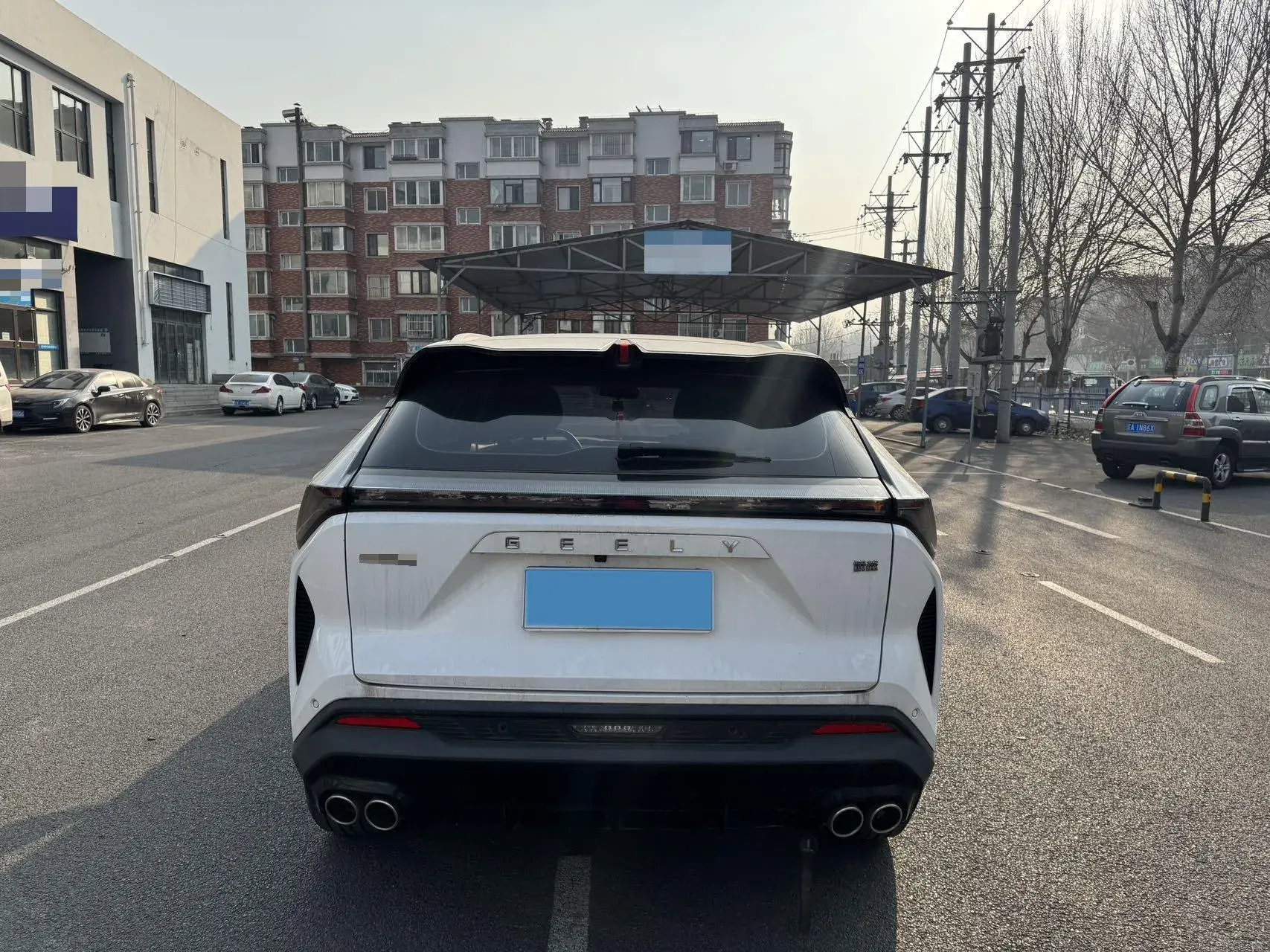 2023 GEELY AZKARRA thumbnail 4