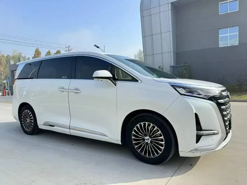 2022 Denza D9 1.5T 139HP L4 E-CVT PHEV 40.06KWH,autocango,china used car exporter,china ev exporter,chinese used car exporter,chinese used ev exporter