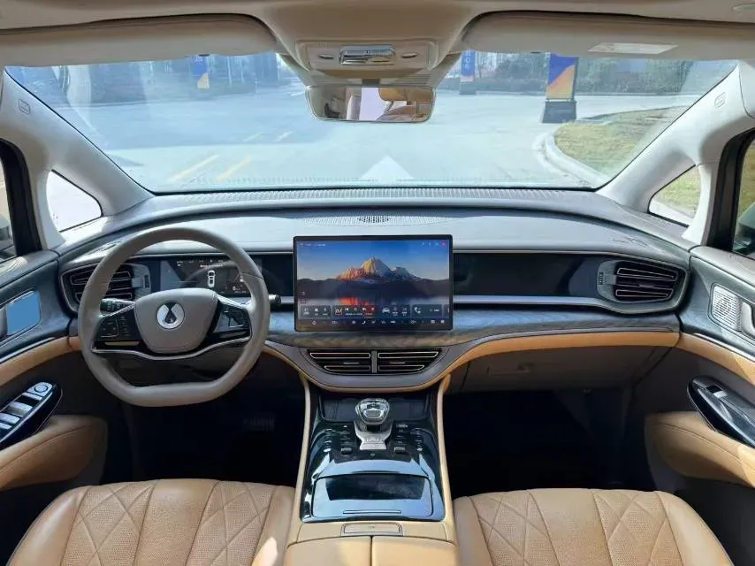 2022 Denza D9 1.5T 139HP L4 E-CVT PHEV 40.06KWH,autocango,china used car exporter,china ev exporter,chinese used car exporter,chinese used ev exporter