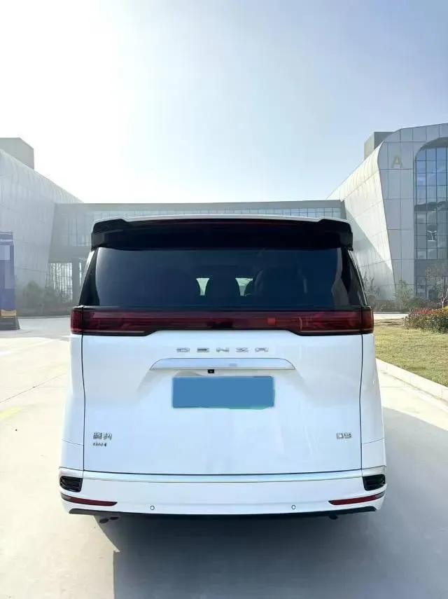 2022 Denza D9 1.5T 139HP L4 E-CVT PHEV 40.06KWH,autocango,china used car exporter,china ev exporter,chinese used car exporter,chinese used ev exporter
