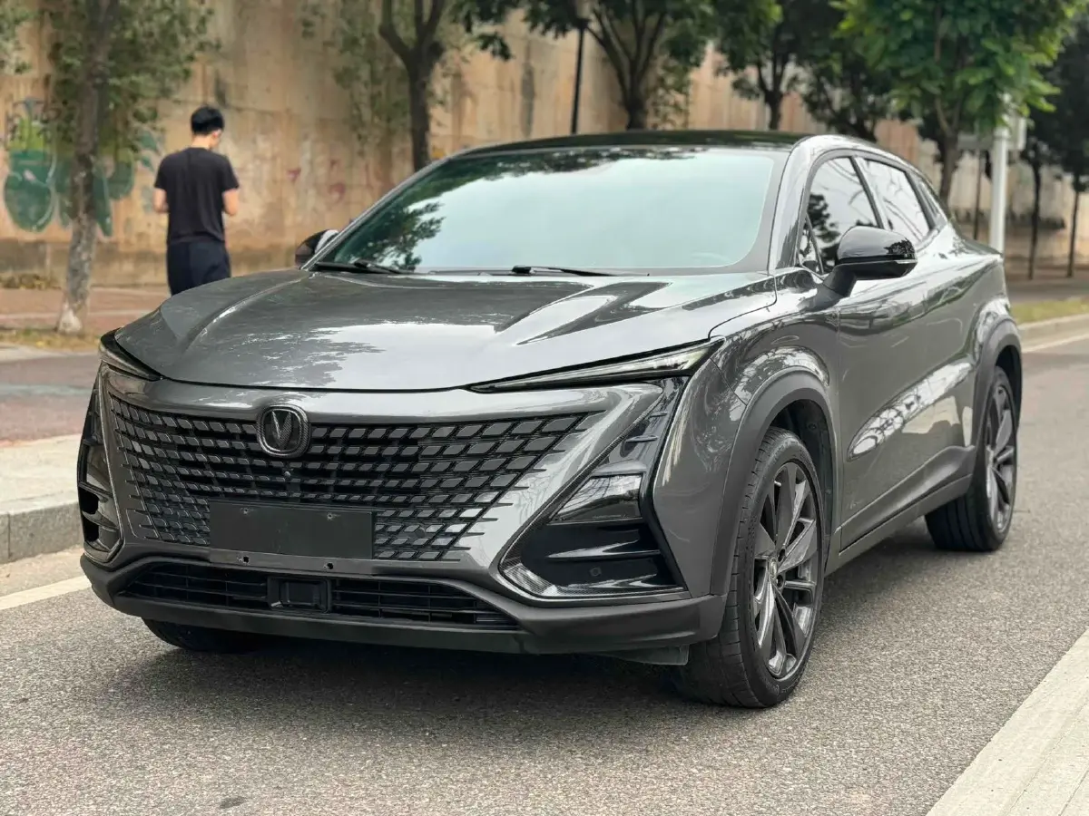 2020 ChangAn UNI-T 1.5T 180HP L4 7DCT