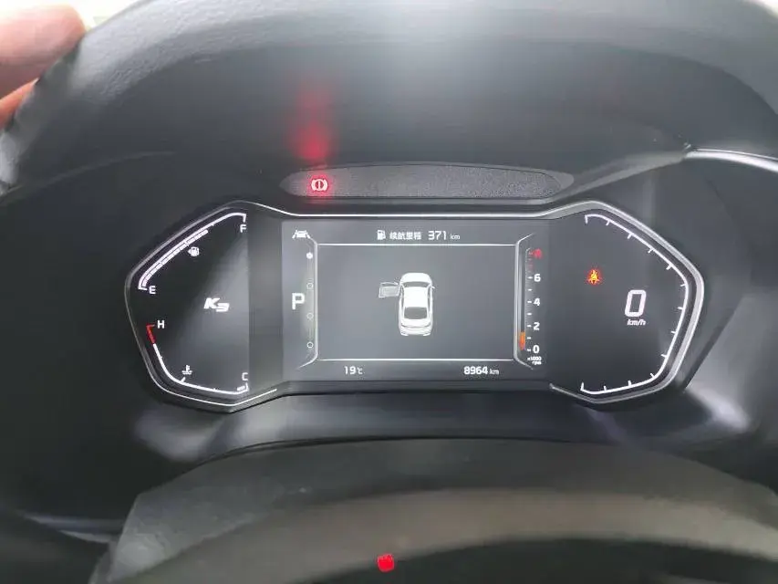 2021 KIA K3 thumbnail 2