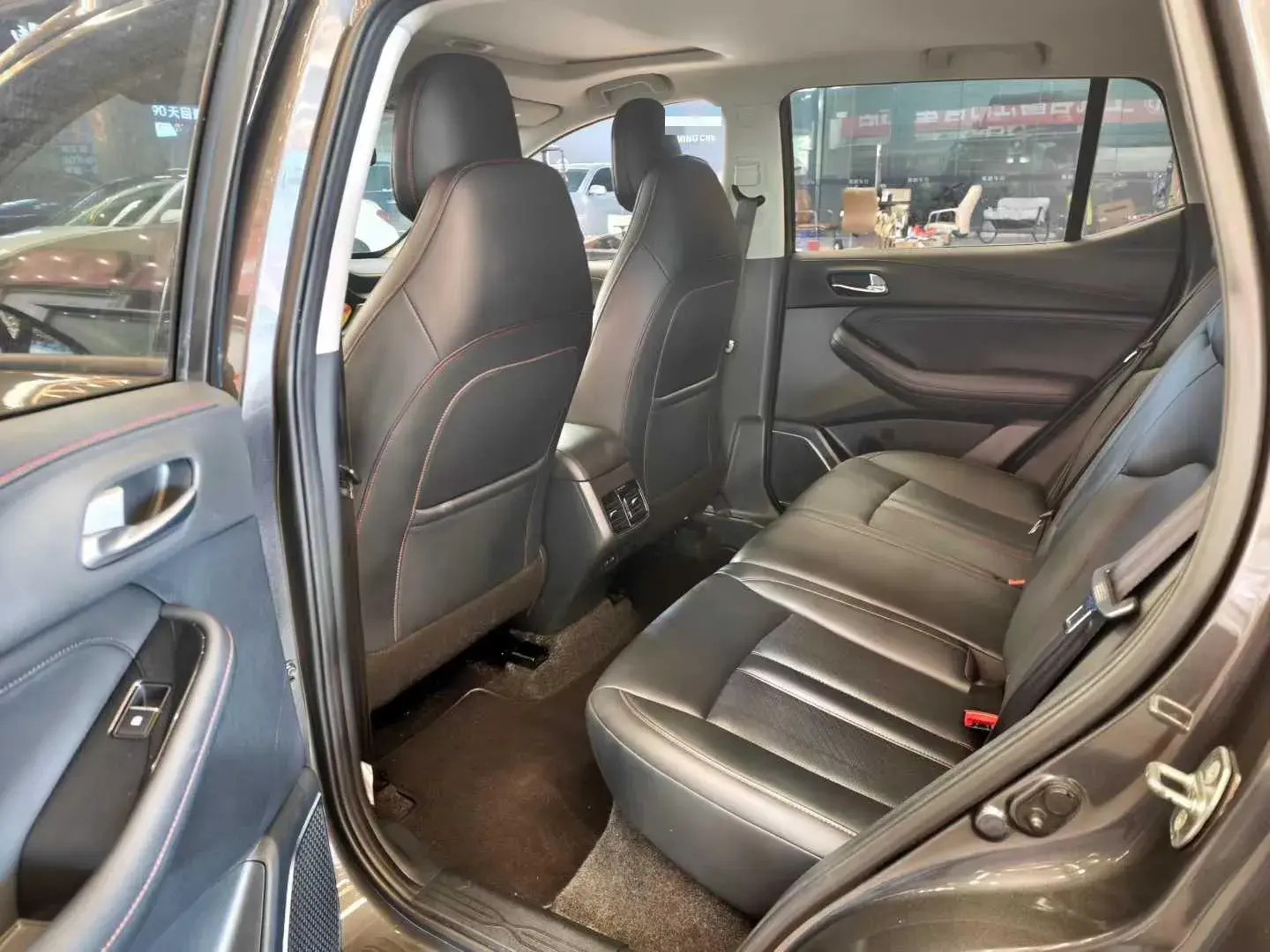 2021 GAC TRUMPCHI thumbnail 3