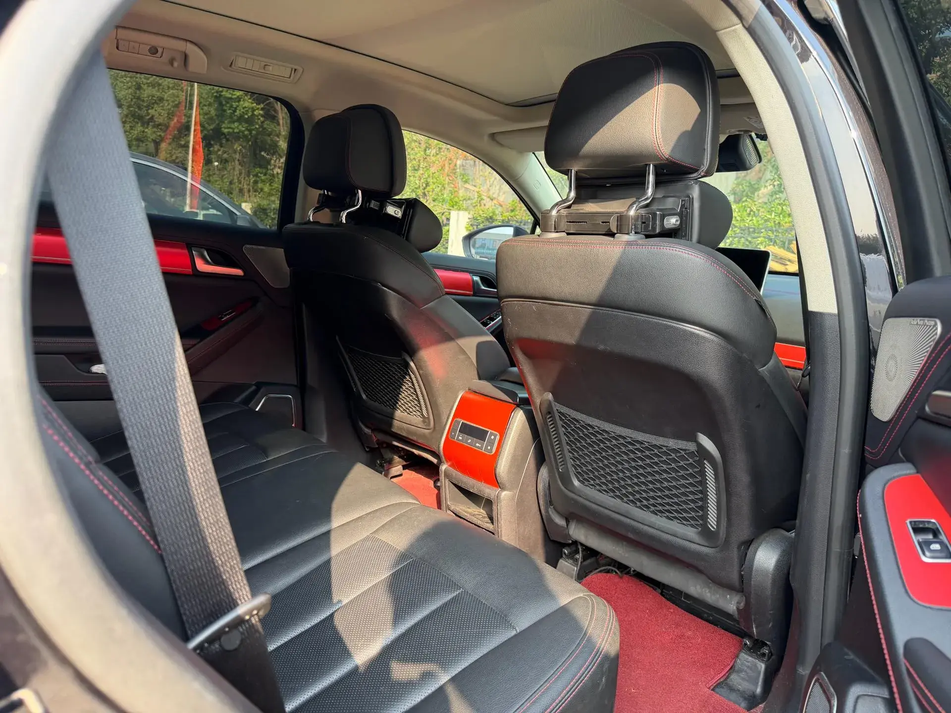 2018 BYD TANG thumbnail 4