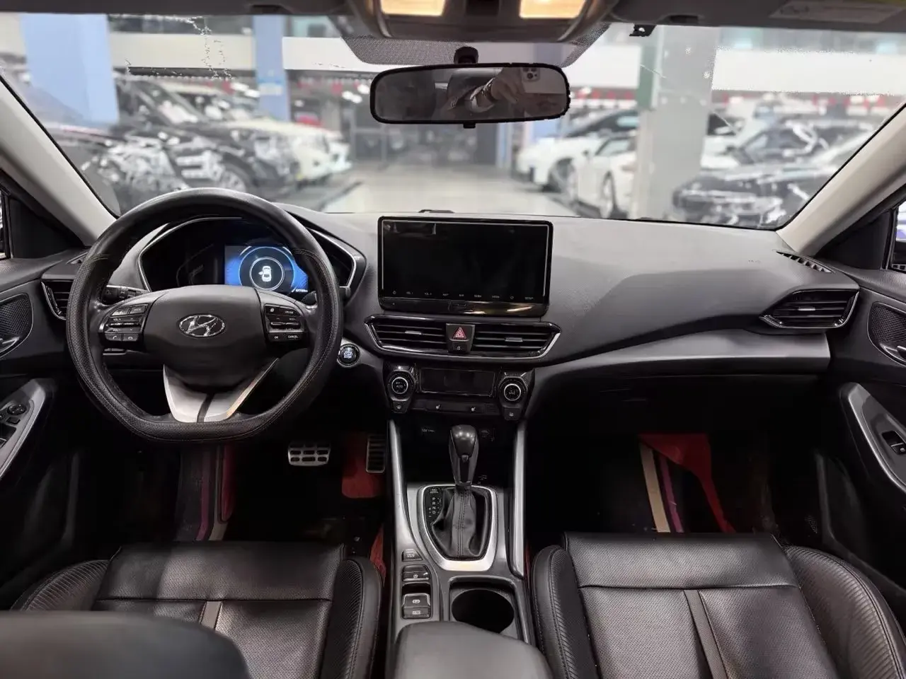 2020 LYNK&CO 03 thumbnail 4