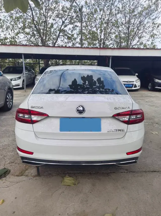 2018 SKODA OCTAVIA thumbnail 3