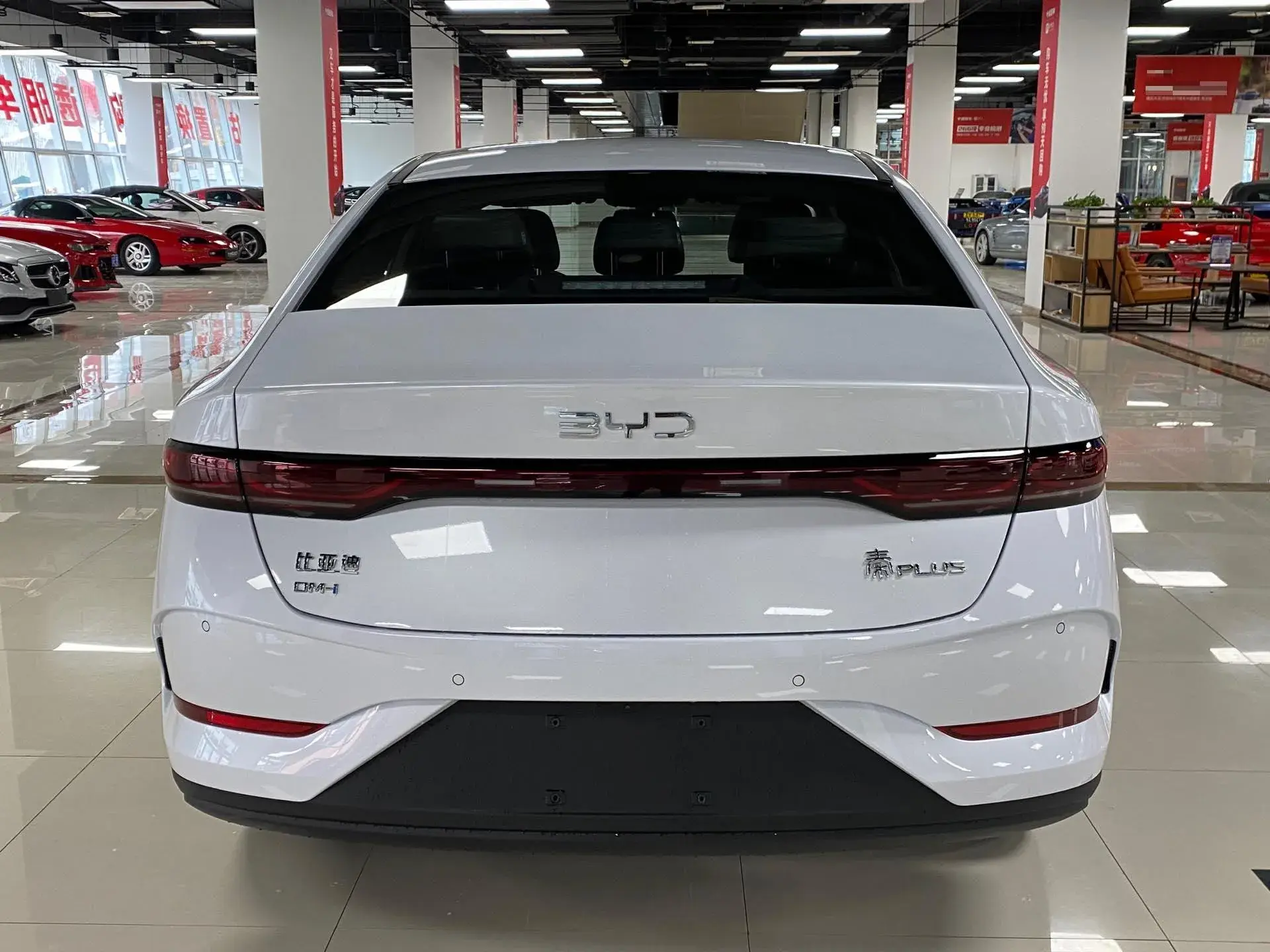 2025 BYD QIN thumbnail 4