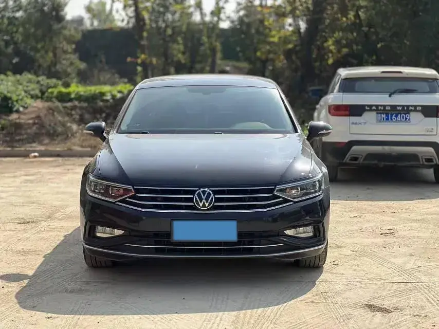 2020 VOLKSWAGEN MAGOTAN thumbnail 2