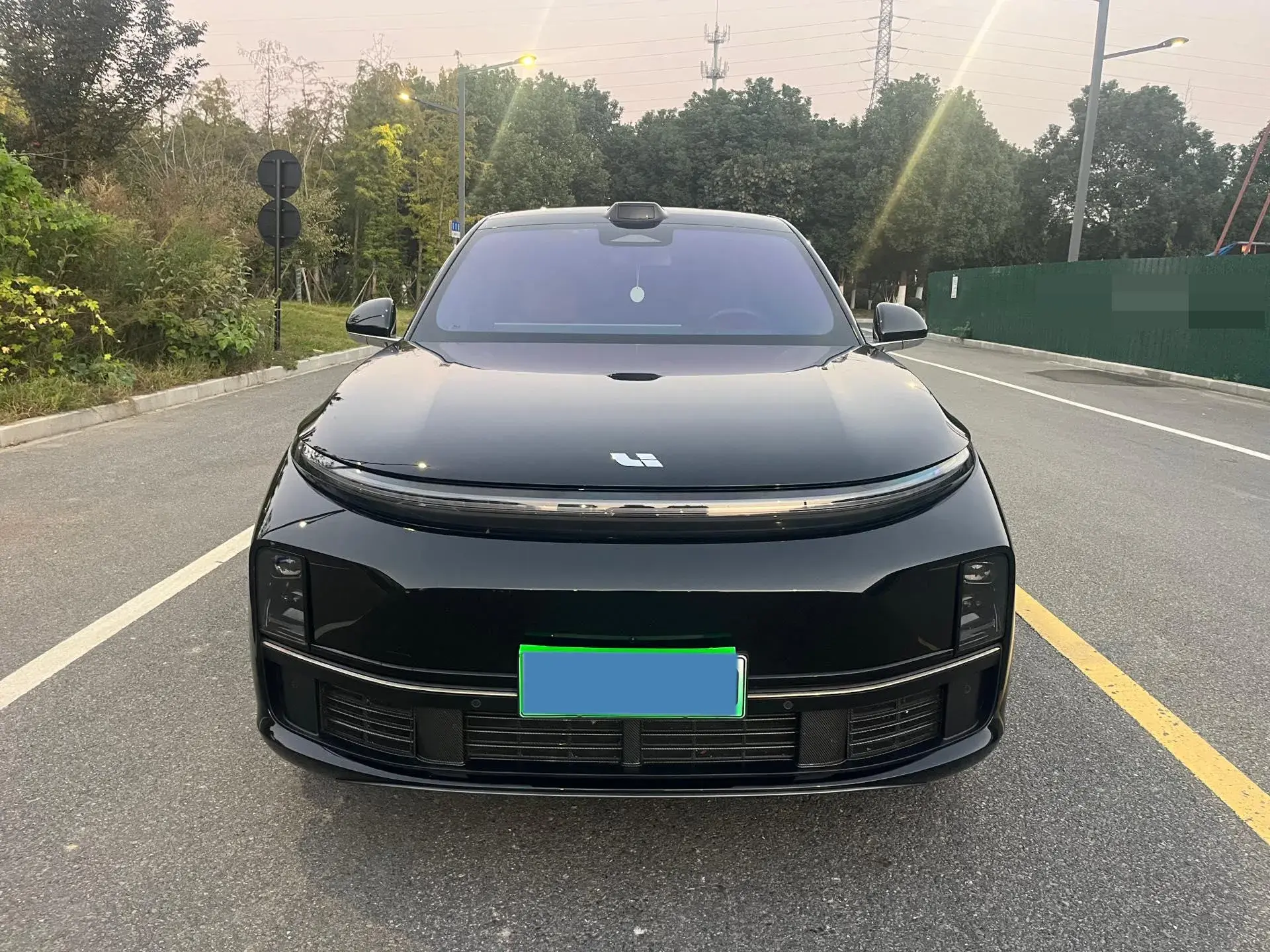 2024 LI L7 thumbnail 2