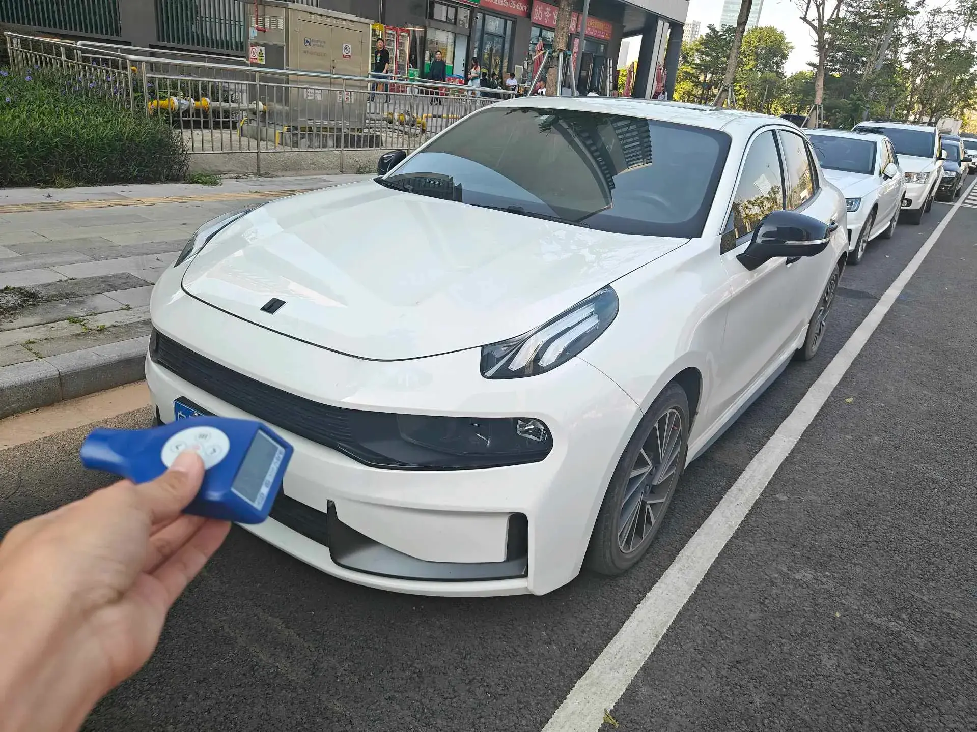 2022 LYNK&CO 03 view 1