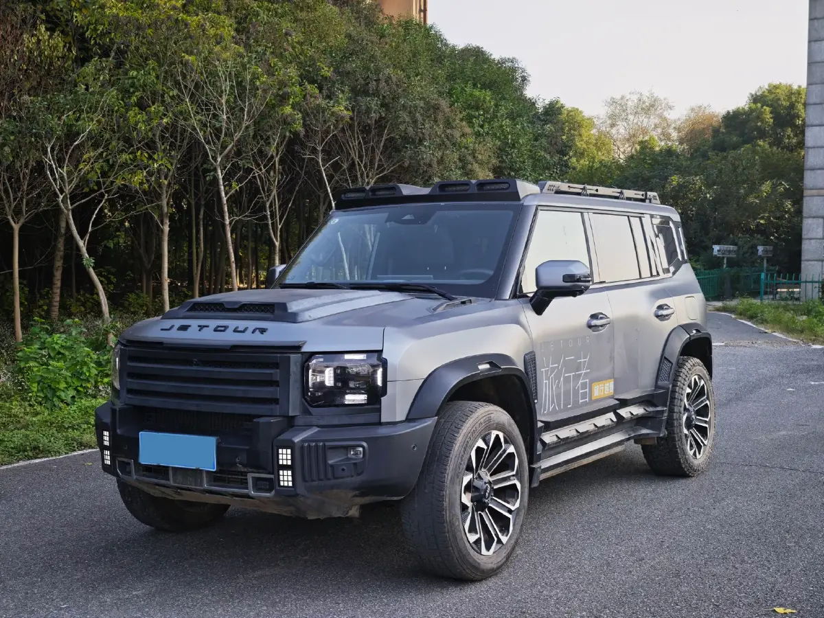 2023 Jetour Traveller 2.0T 254HP L4 7DCT