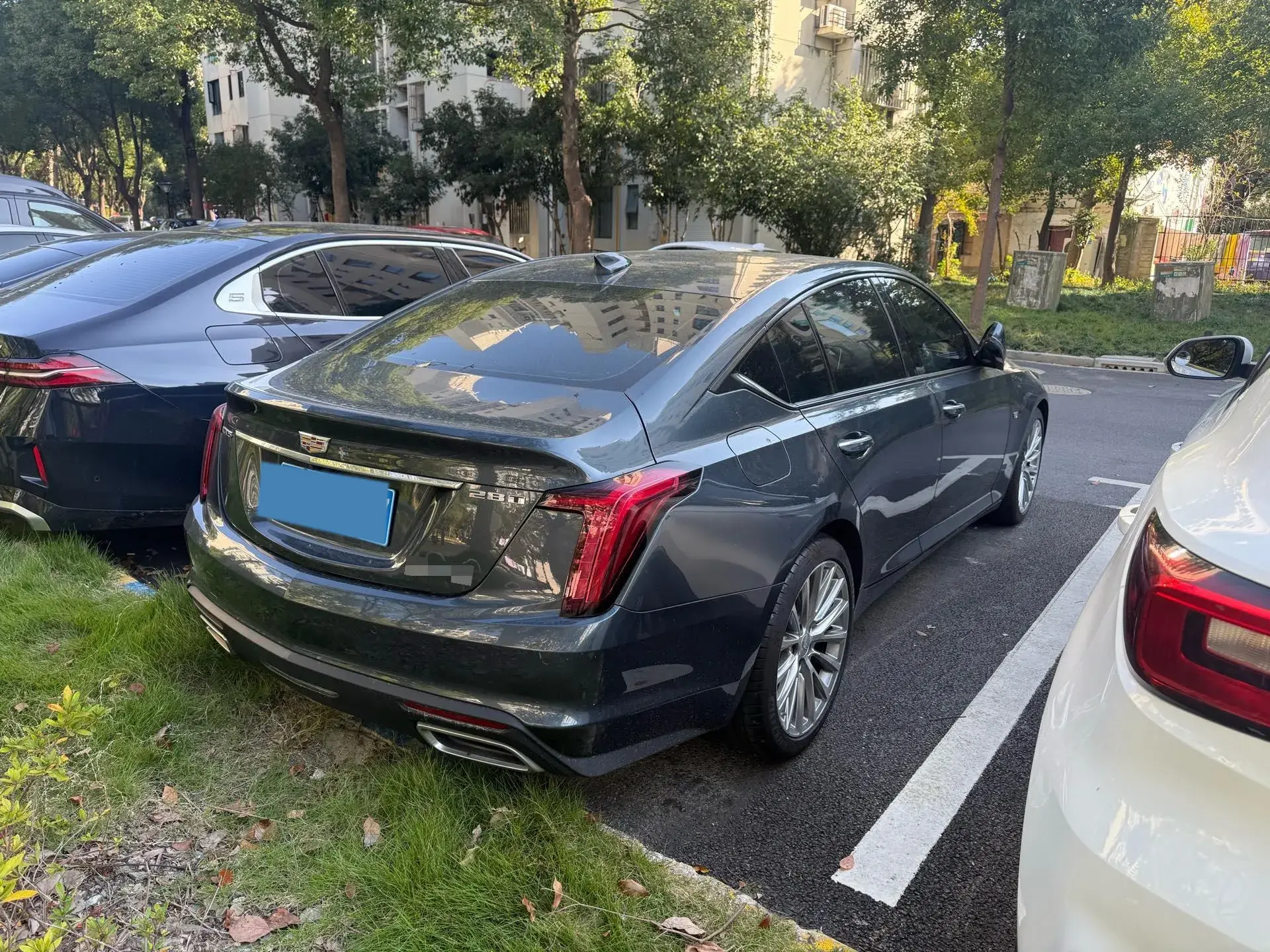 2021 CADILLAC CT5 thumbnail 3