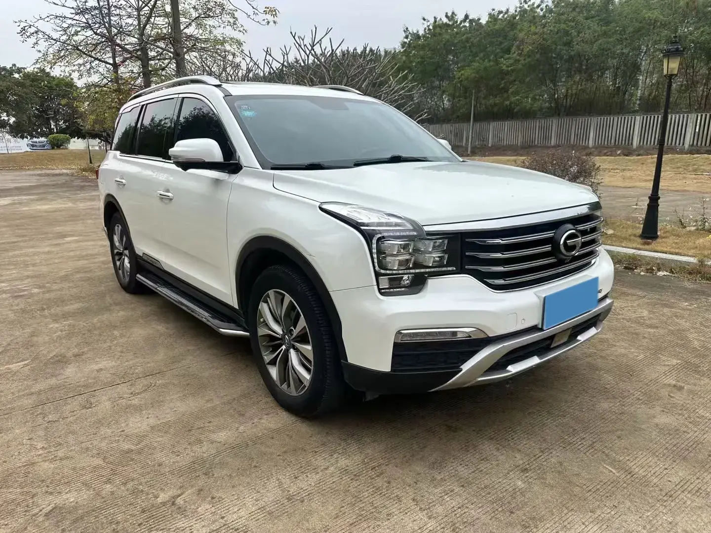 2017 GAC TRUMPCHI thumbnail 3