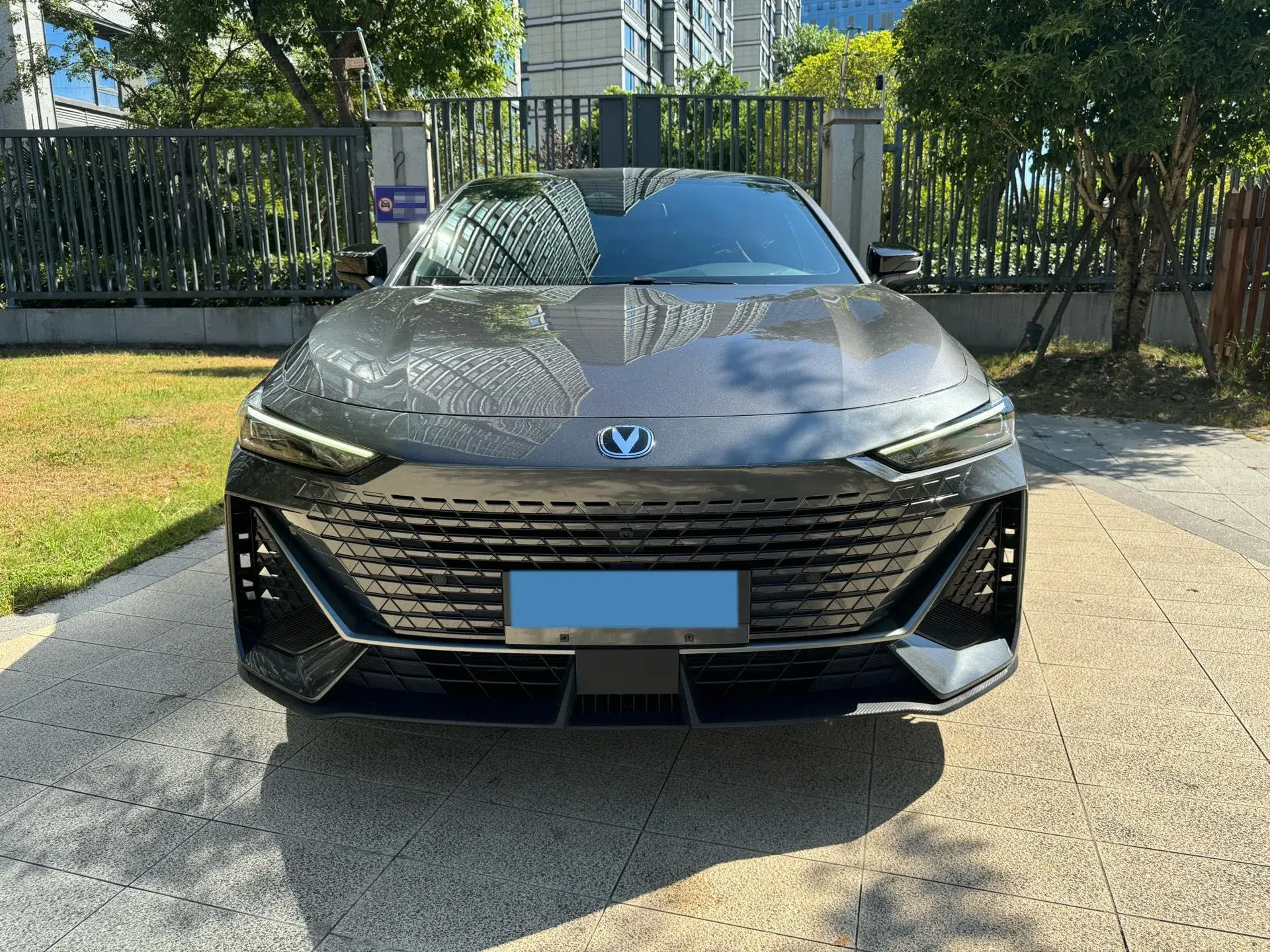 2022 CHANGAN UNI-V thumbnail 3