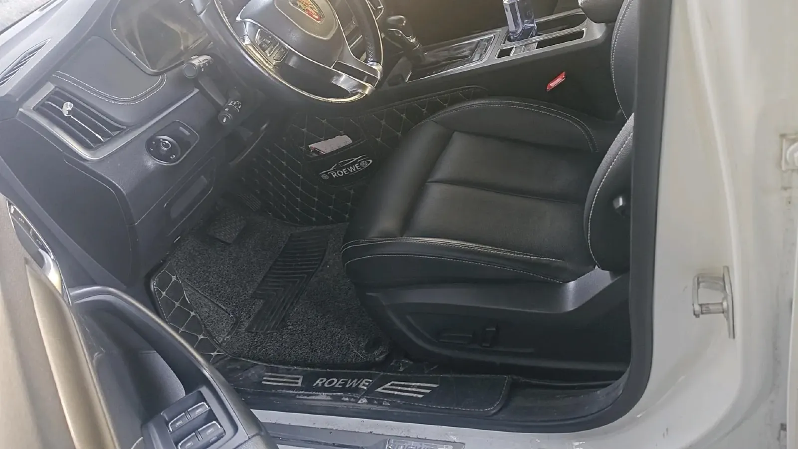 2017 Roewe i6 1.5T 169HP L4 7DCT,autocango,china used car exporter,china ev exporter,chinese used car exporter,chinese used ev exporter