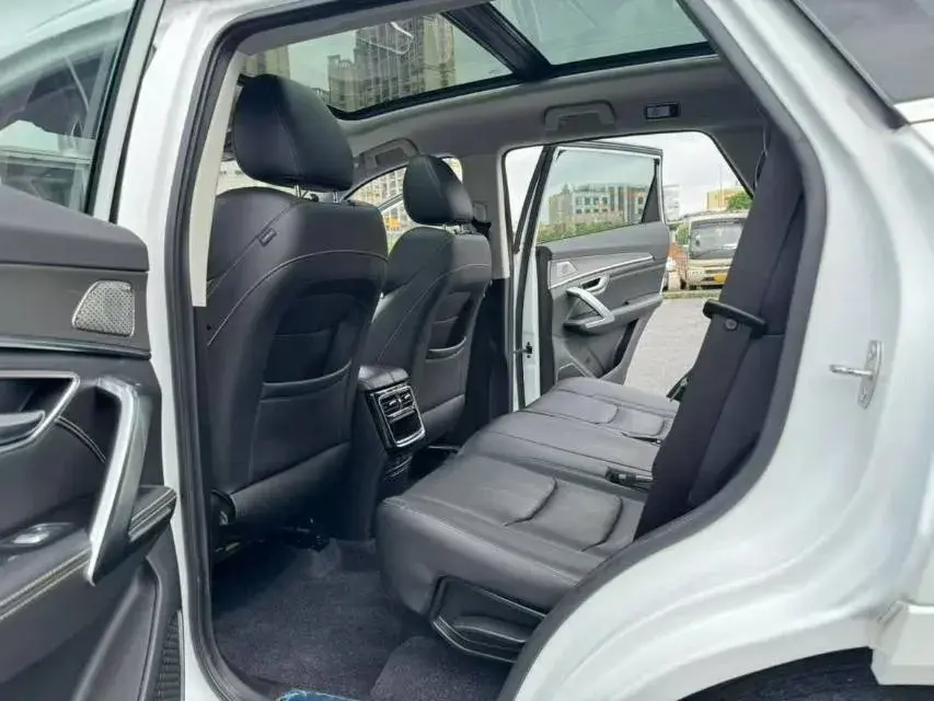 2020 JETOUR X70 thumbnail 4