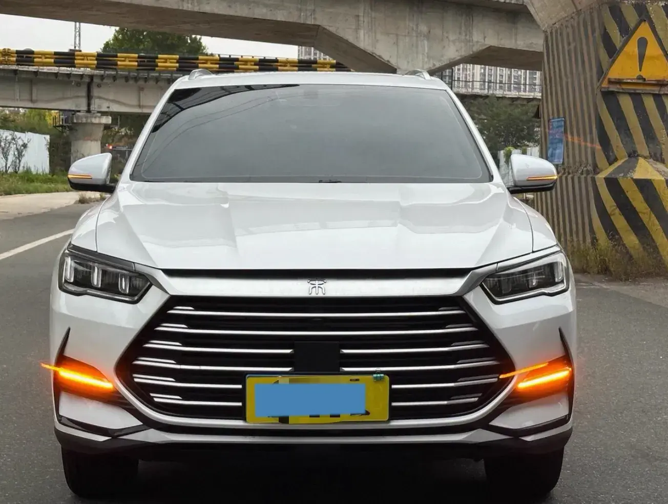 2021 BYD SONG thumbnail 2