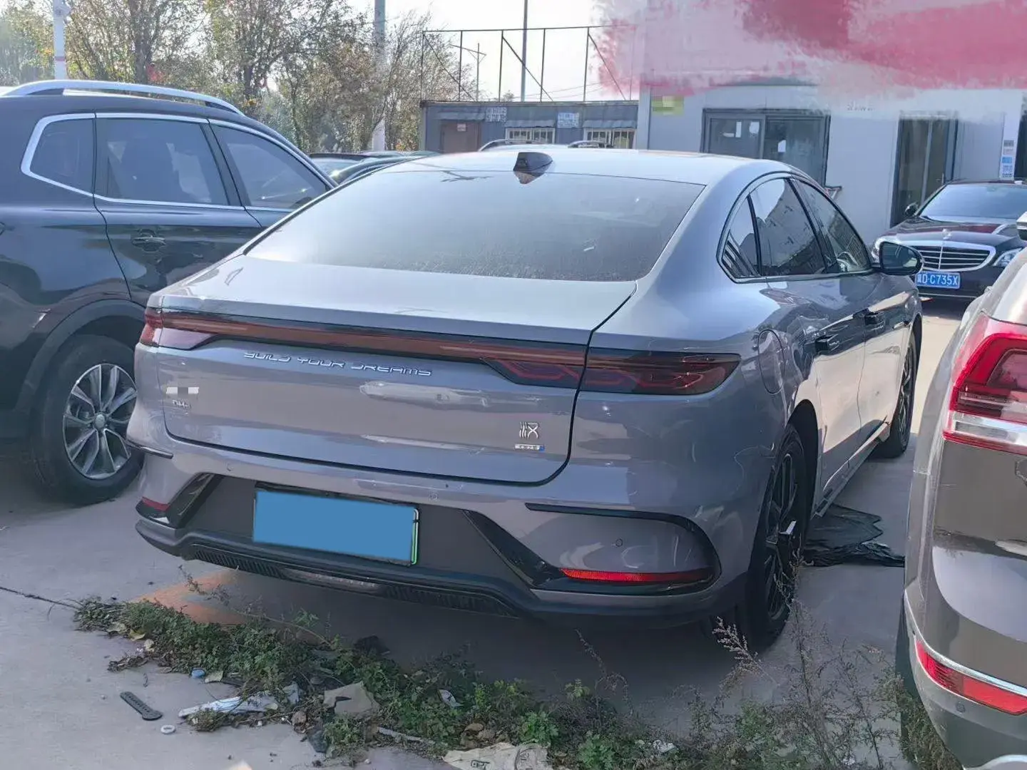 2025 BYD HAN thumbnail 3