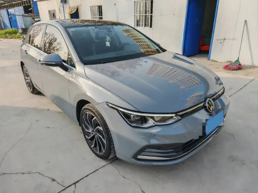 2021 VOLKSWAGEN GOLF thumbnail 3