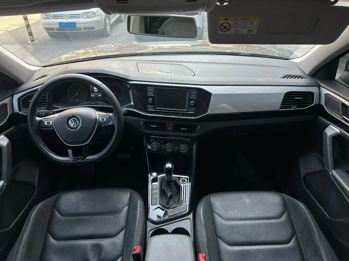 2019 VOLKSWAGEN TAYRON thumbnail 4