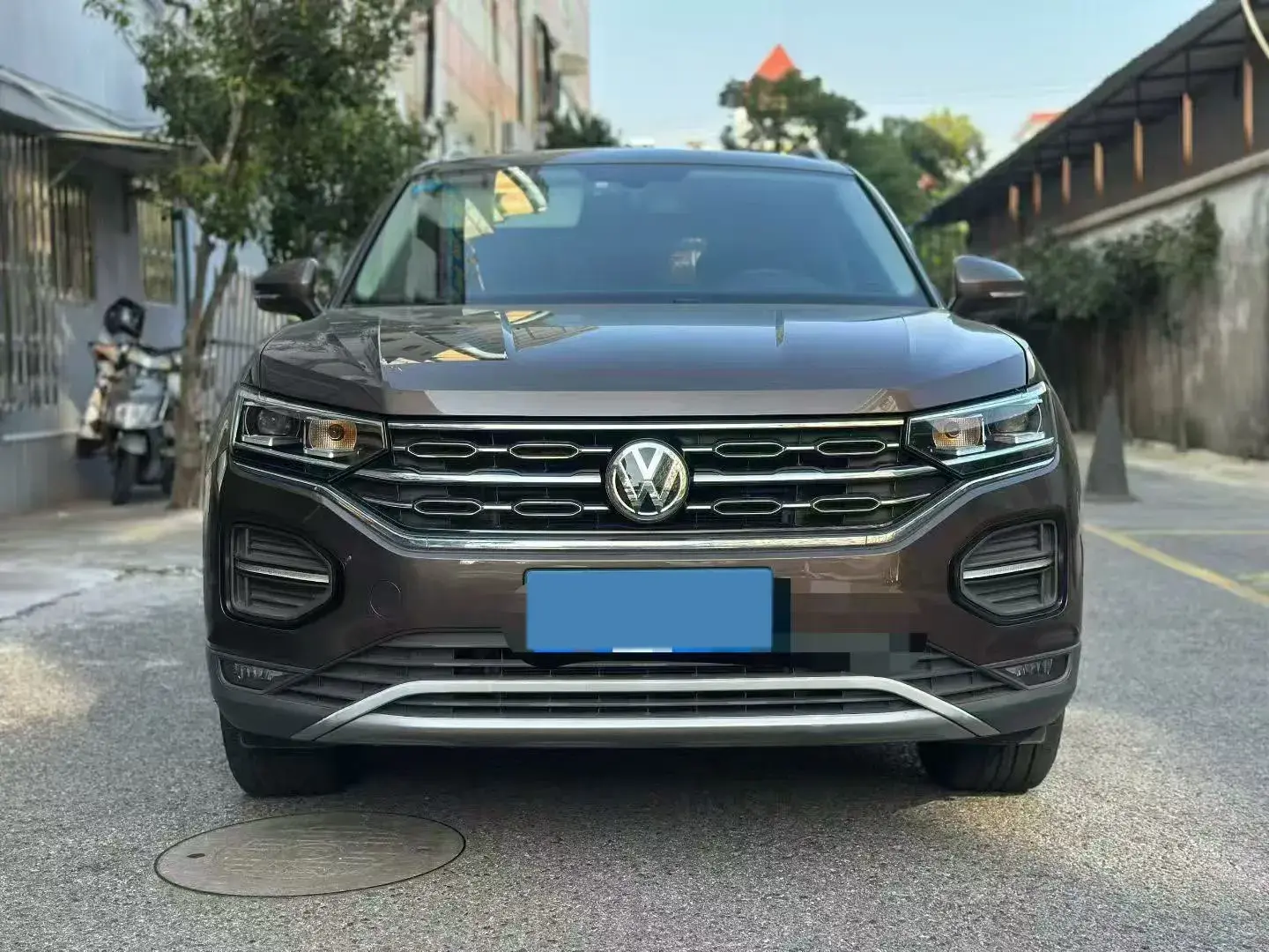 2019 VOLKSWAGEN TAYRON thumbnail 2