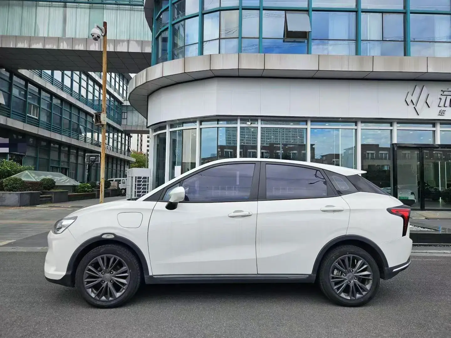 2022 NETA U thumbnail 3