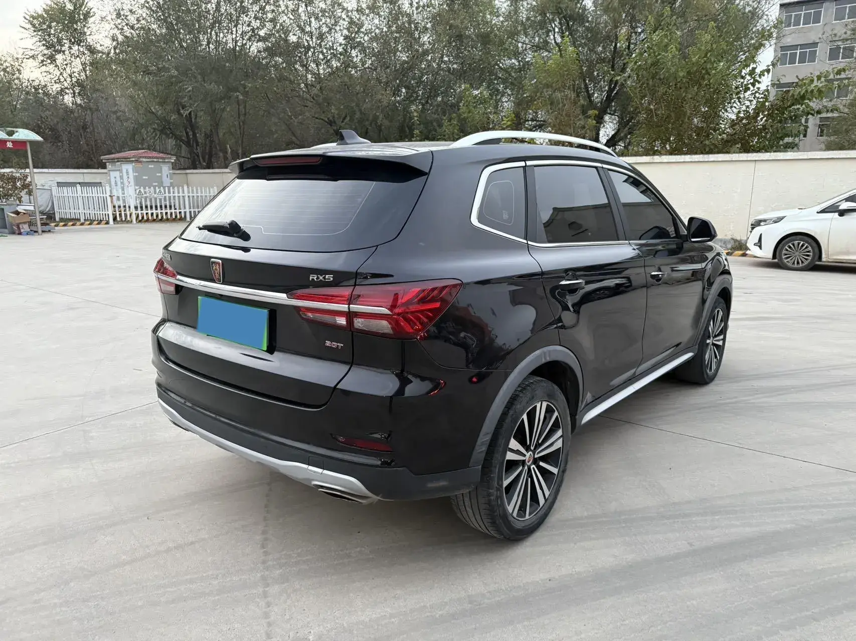 2020 ROEWE RX5 thumbnail 4
