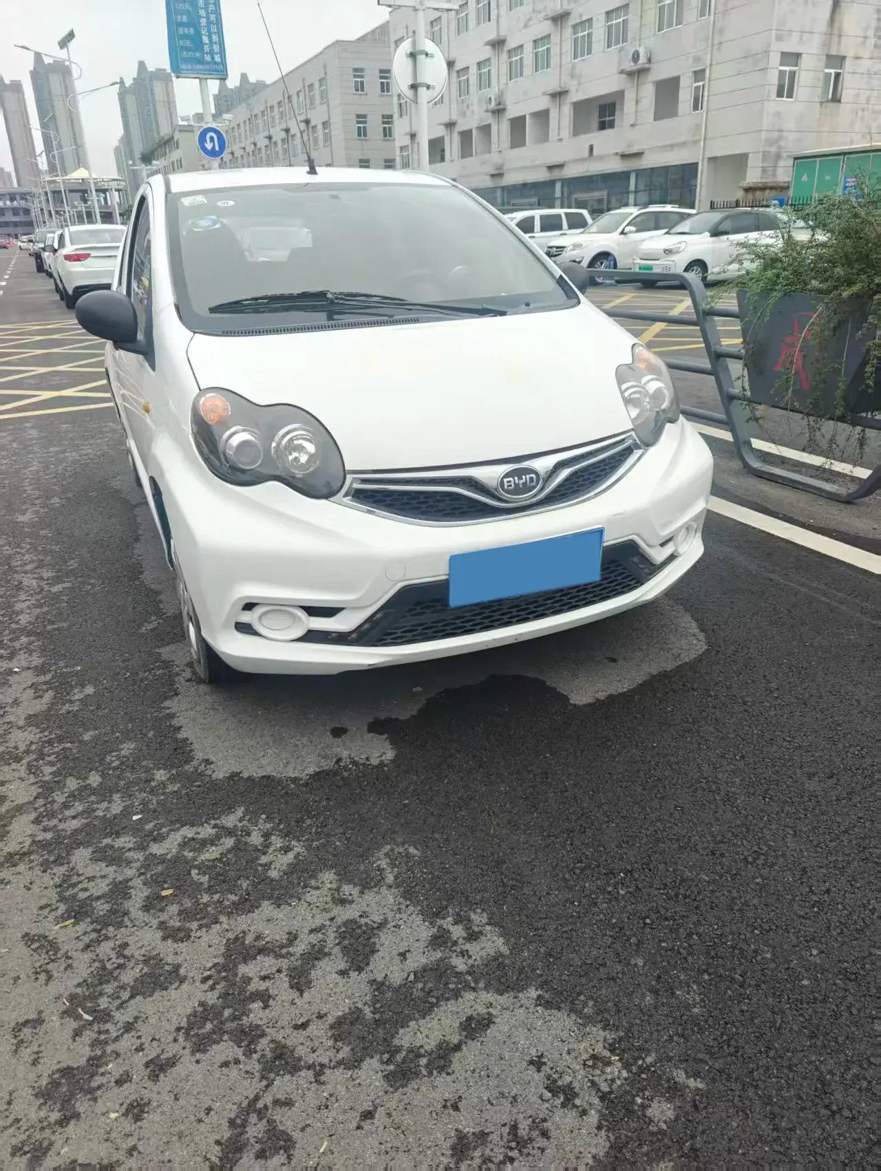 2015 BYD F0 thumbnail 2