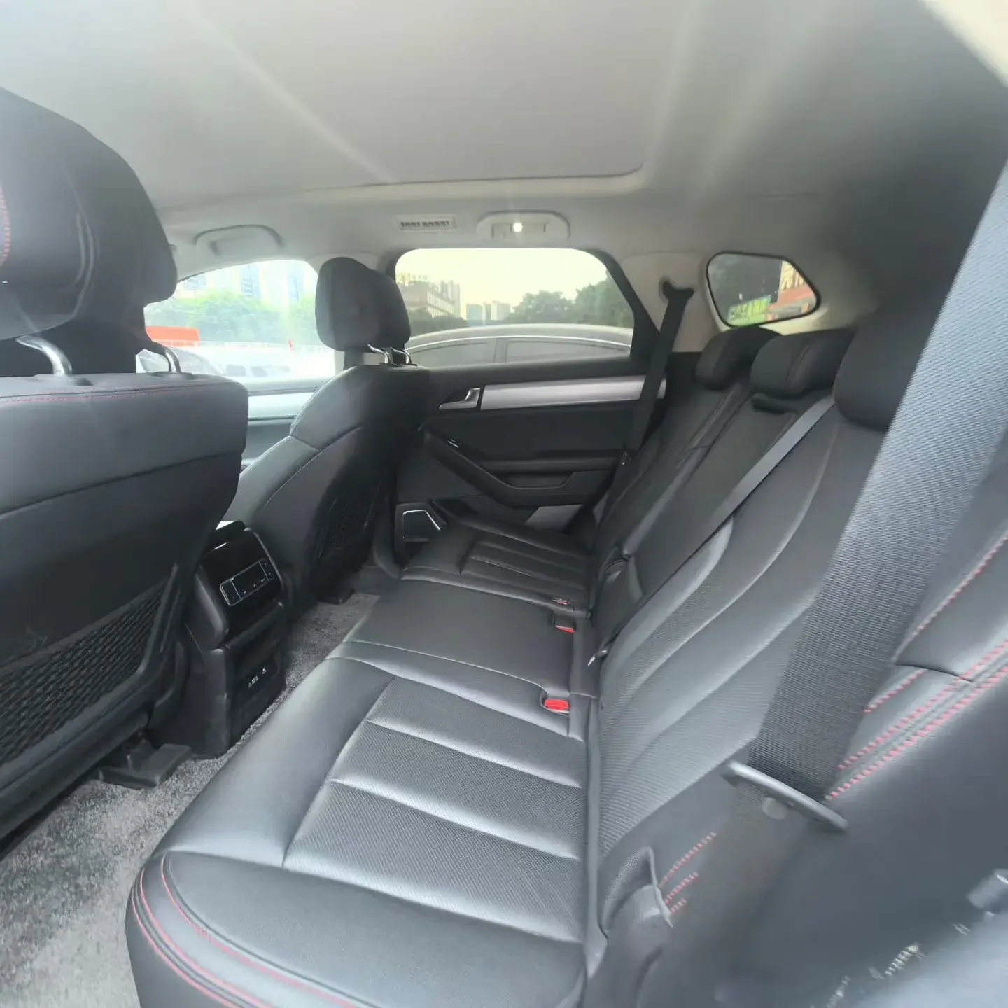 2018 BYD TANG thumbnail 3