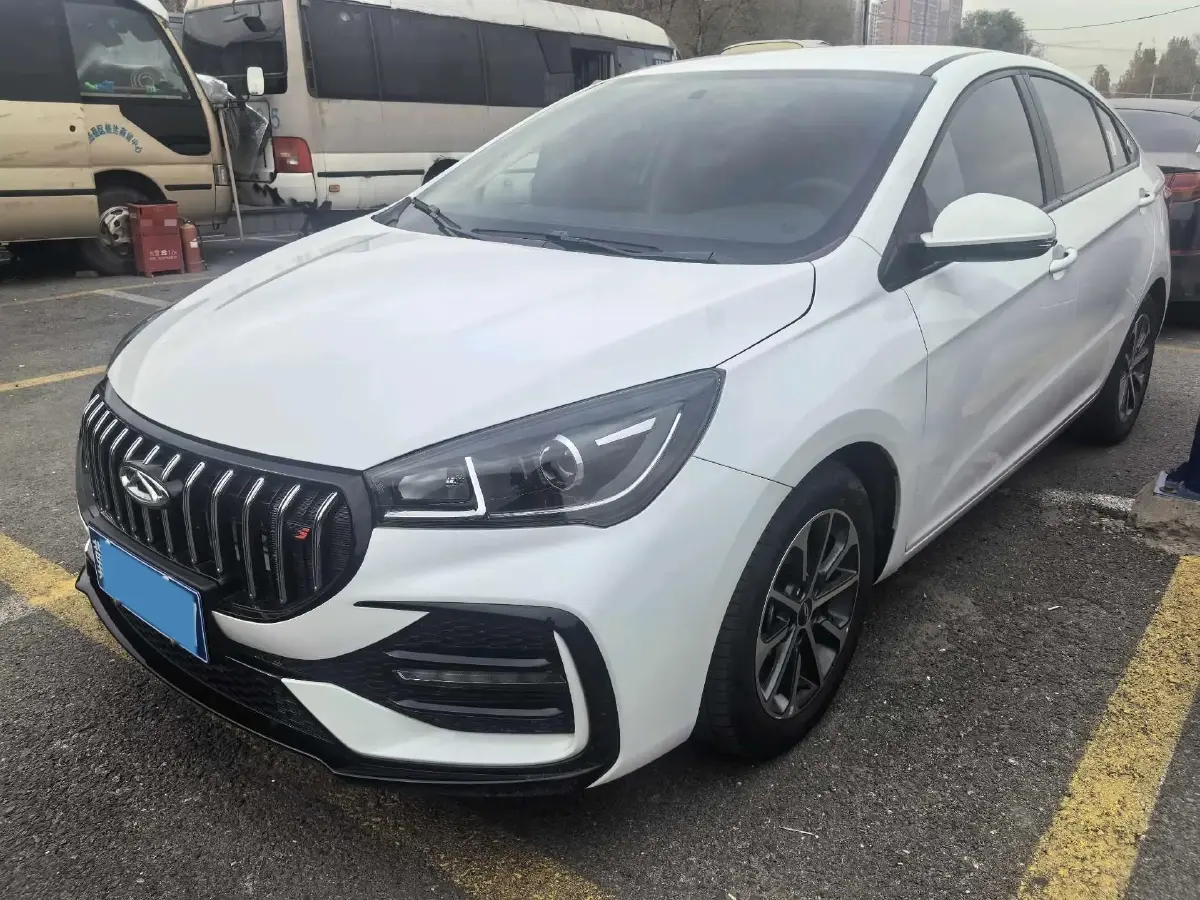 2025 Chery Arrizo 5 1.5L 120HP L4 CVT