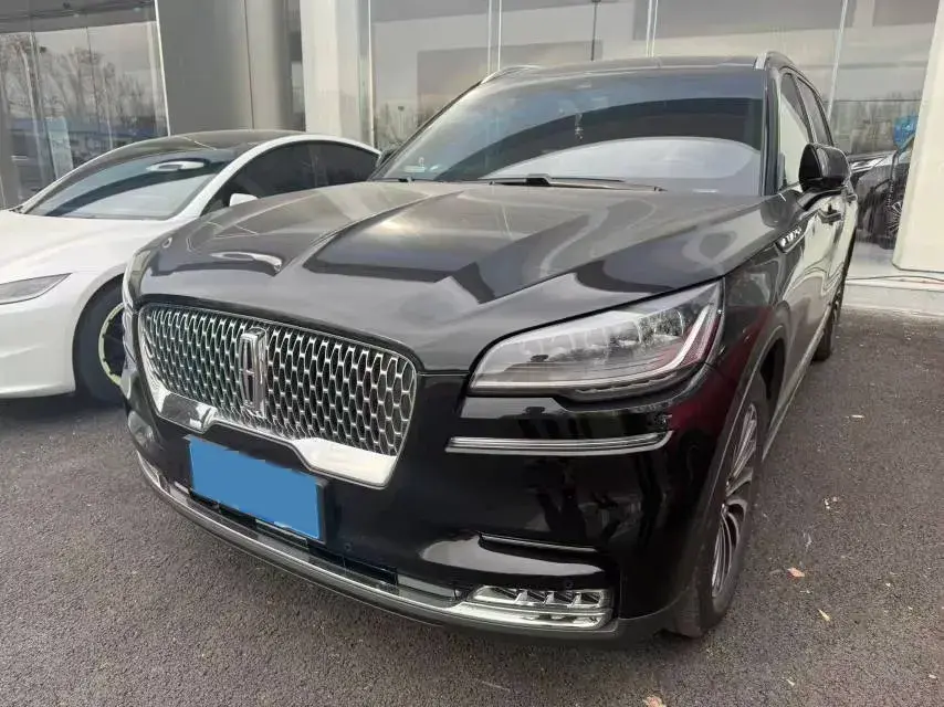 2023 LINCOLN AVIATOR view 1