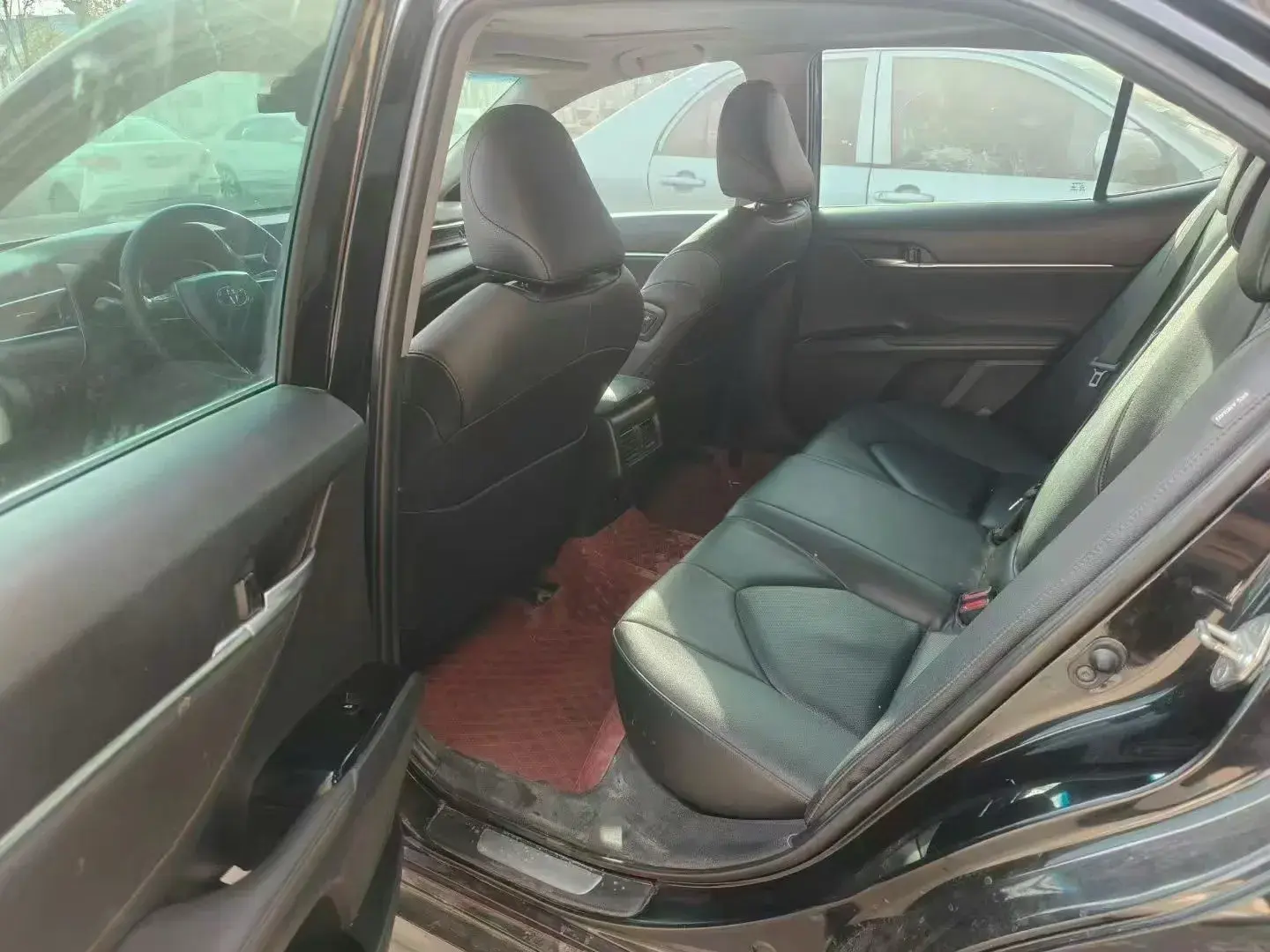 2019 TOYOTA CAMRY thumbnail 3