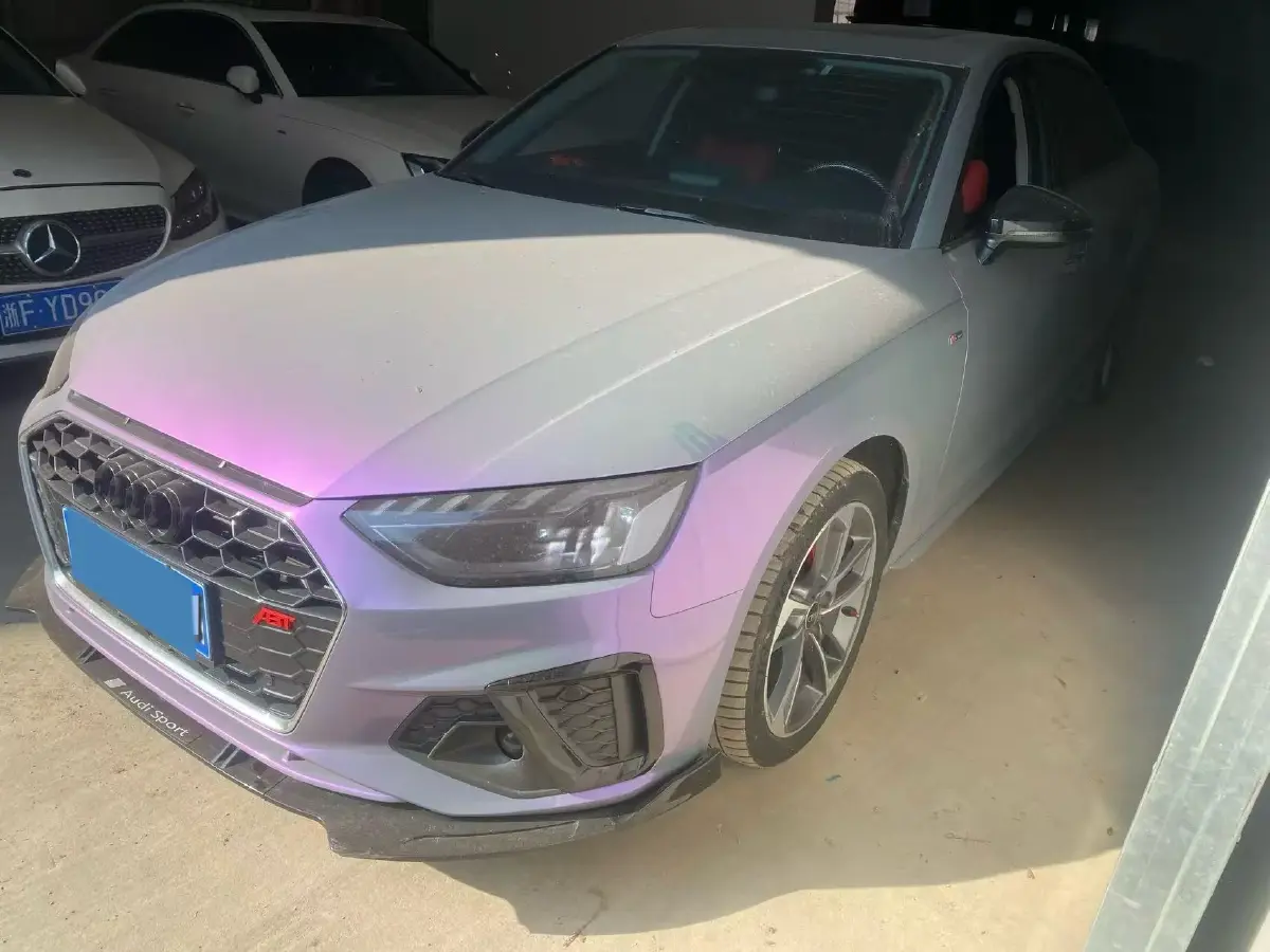 2022 Audi A4L 2.0T 190HP L4 7DCT