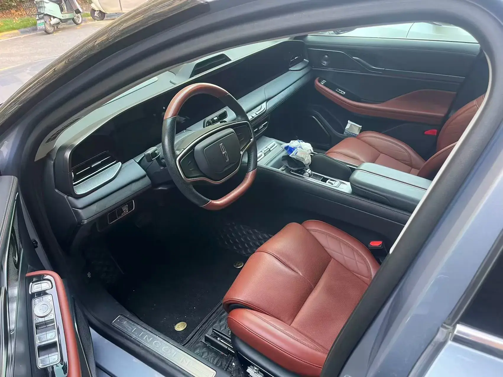 2022 LINCOLN Z thumbnail 2