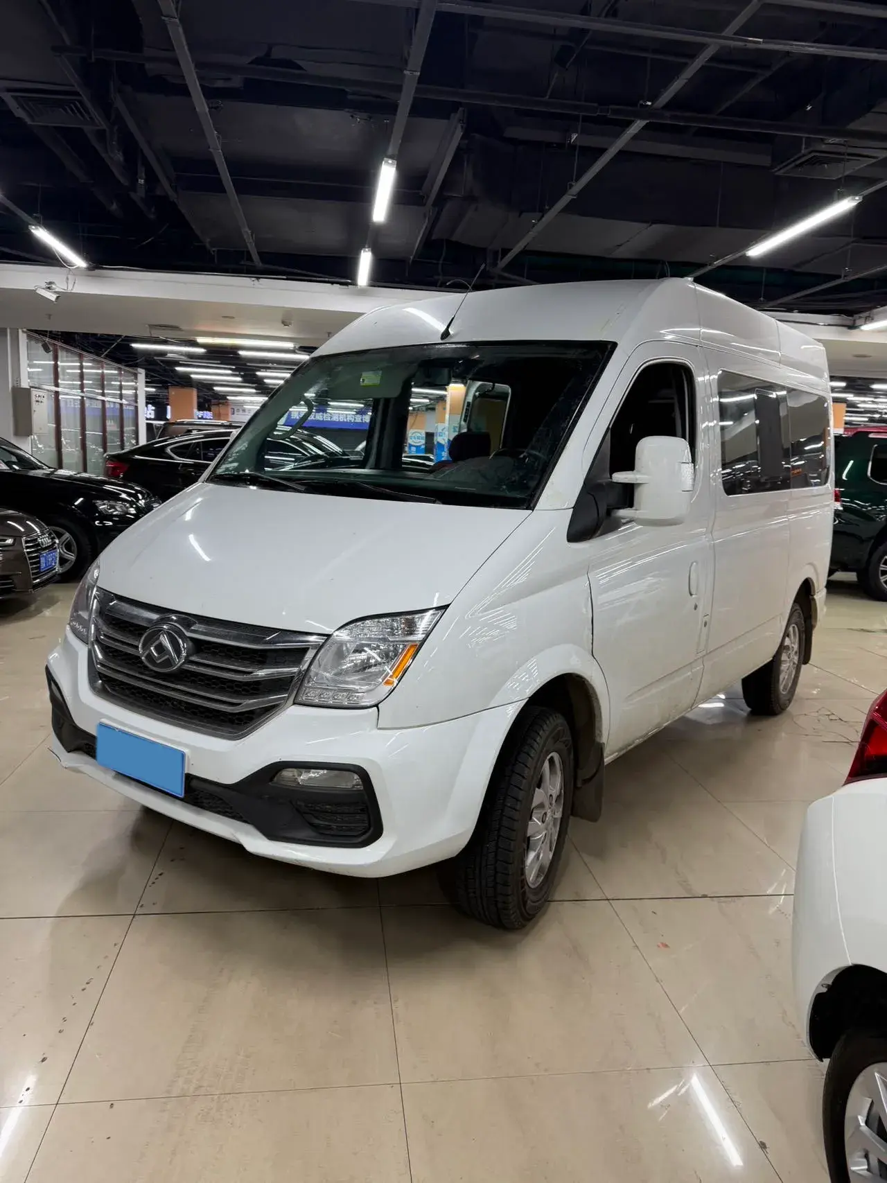 2021 MAXUS XINTU view 1