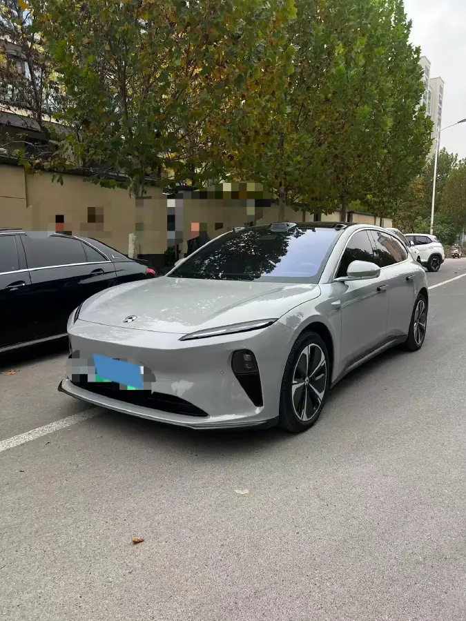 2024 NIO ET5T BEV 75KWH