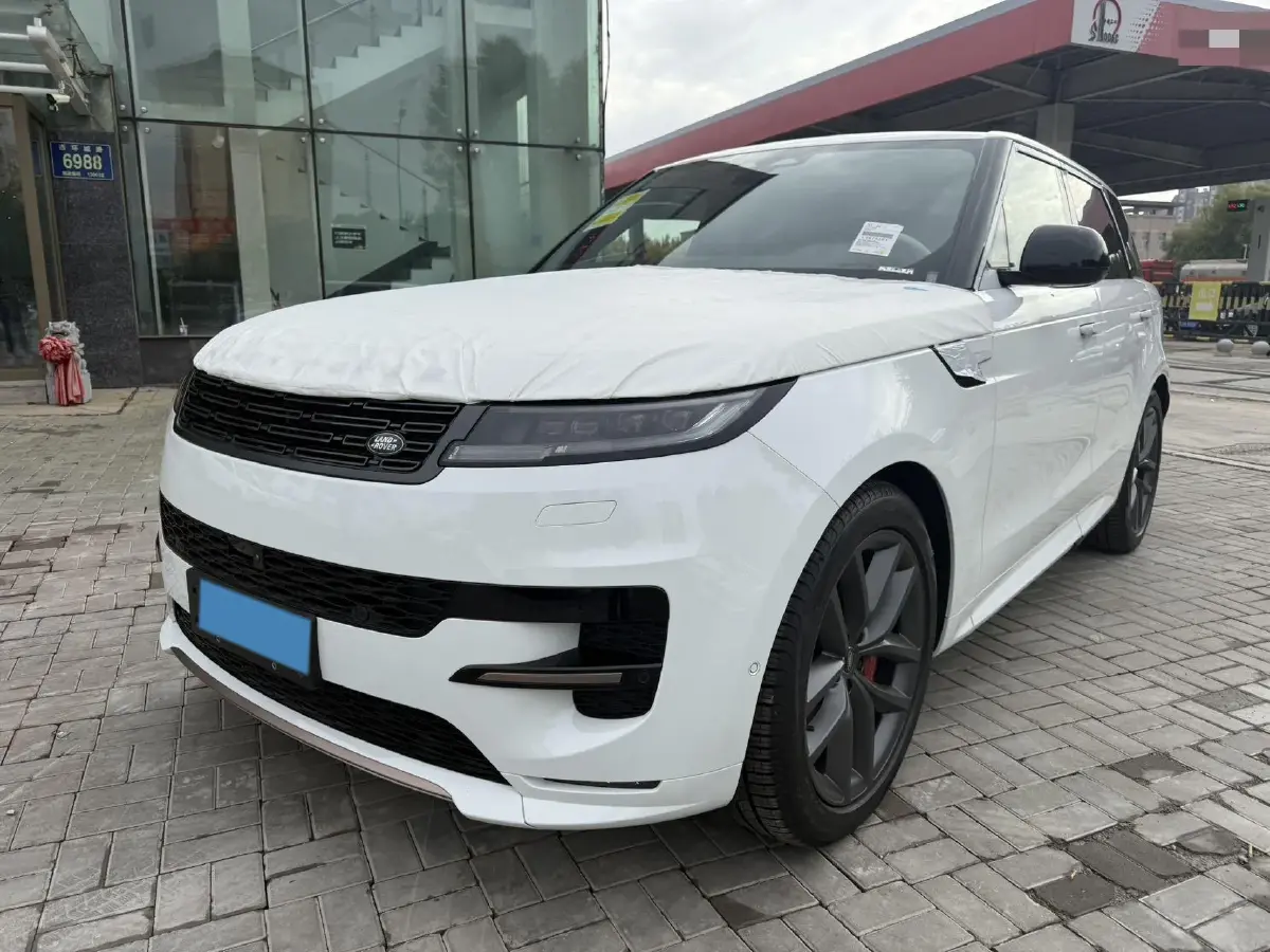 2025 Land Rover Range Rover Sport 3.0T 400HP L6 8AT